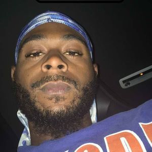 Meet your Posher, Derrick